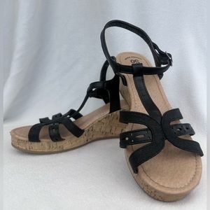 SO Girls Sheila Wedge Sandals - Girls 6 - Black -preloved w/some signs of wear